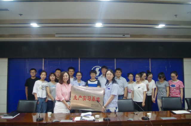 陕汽2.jpg