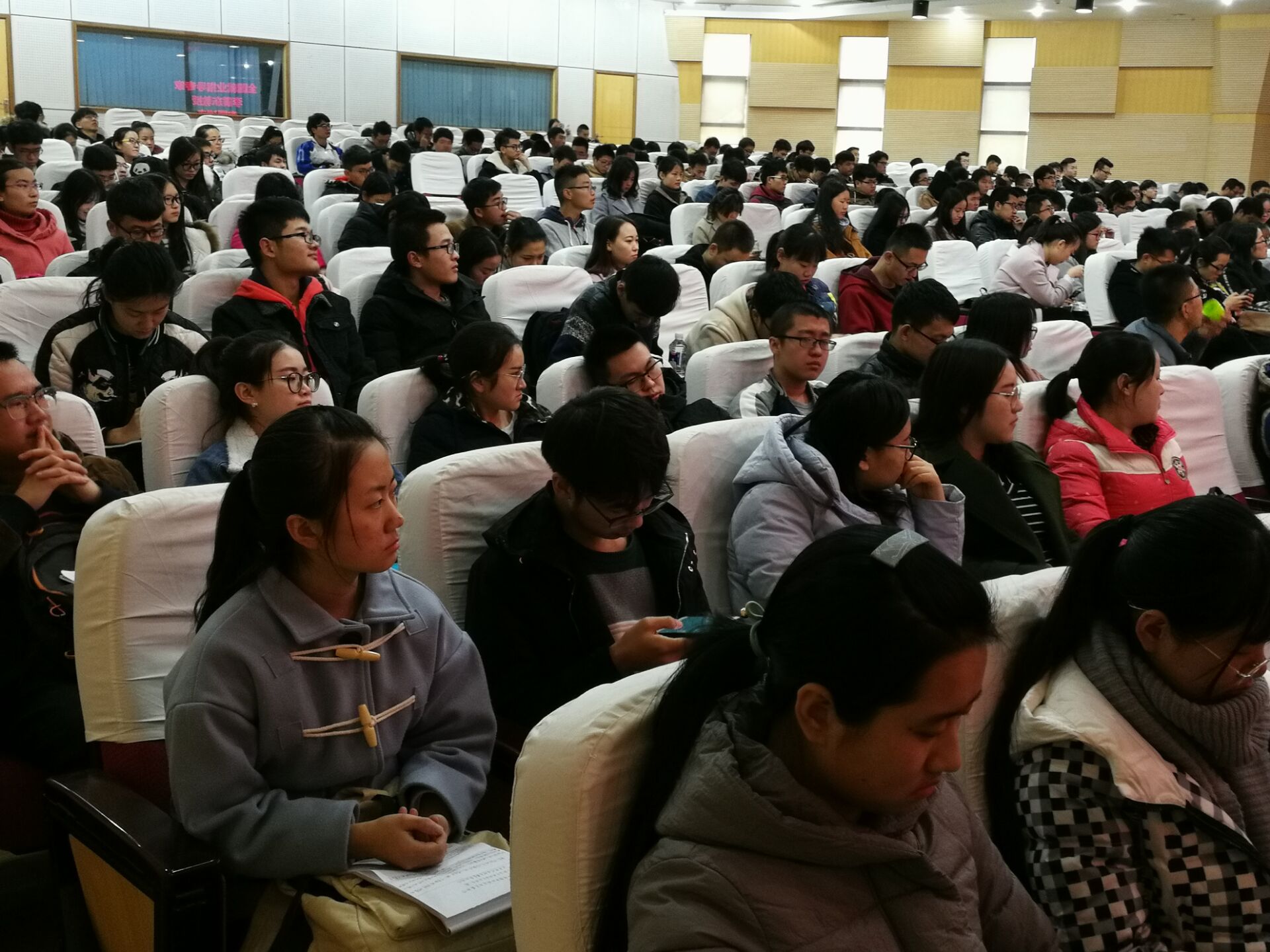QQ图片20171205224451.jpg QQ图片20171205224451.jpg